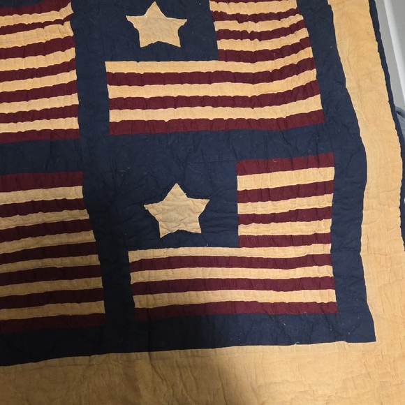 Navy and Tan Star Quilt - Picture 2 of 8